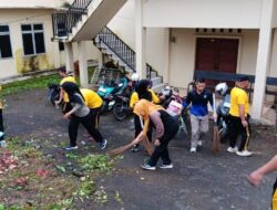 Kapolres Lahat AKBP Novi Edyanto, SIK.MIK Memimpin Langsung Giat Jumat Bersih Sinergitas TNI-Polri dan Pemerintah Daerah